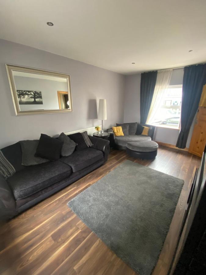Town Villa With Charming Garden, Bbq Area & Sleeps 6 Cashel  Exteriör bild